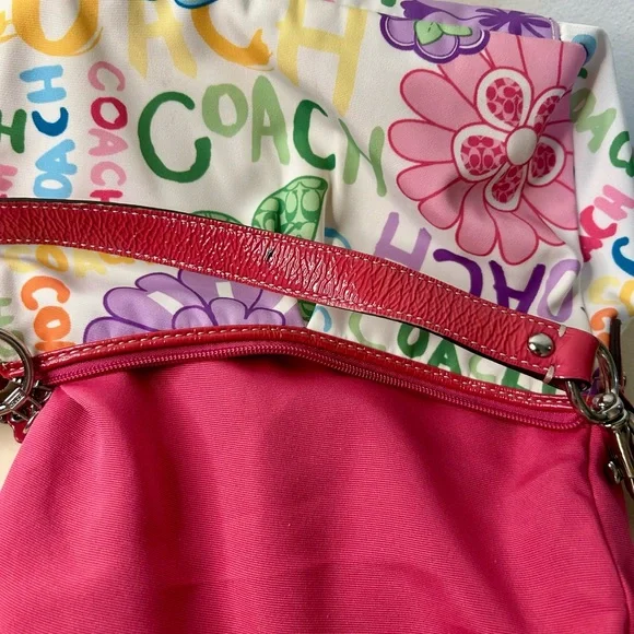 Coach Poppy Daisy Floral Graffiti Shoulder Bag Y2K - Picture 8 of 10